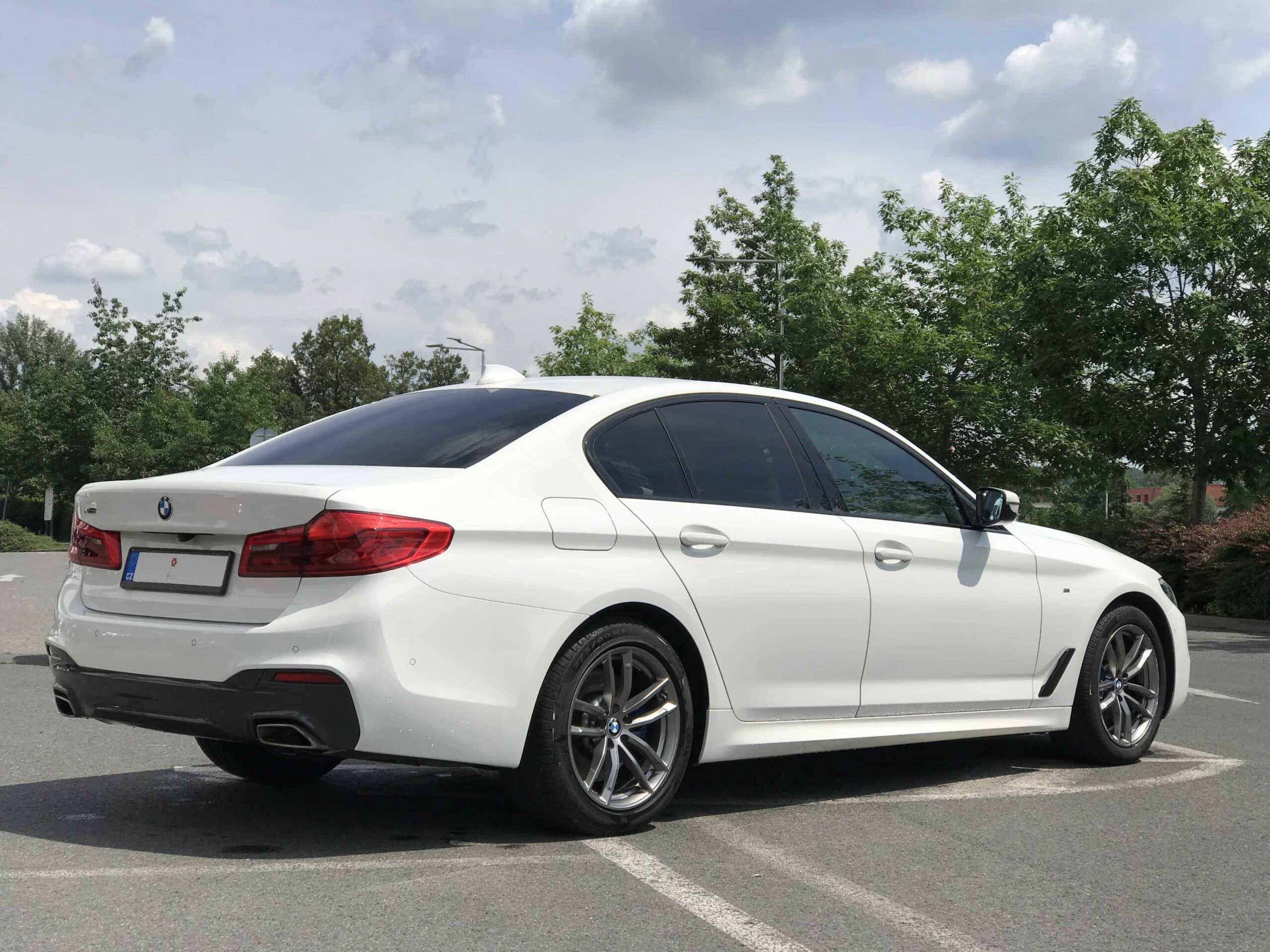 BMW 540i xdrive Autozpůjčovny.cz